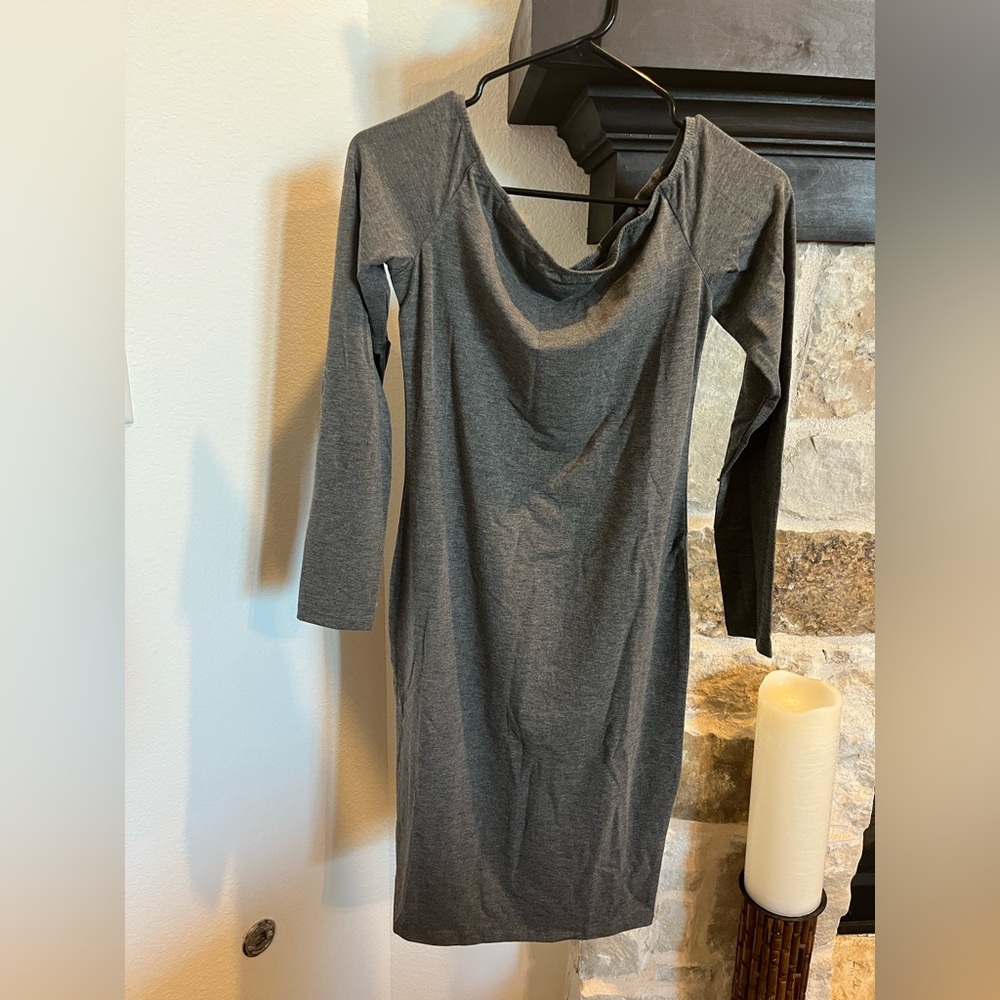 BNWOT Gray Off Shoulder Bodycon Dress